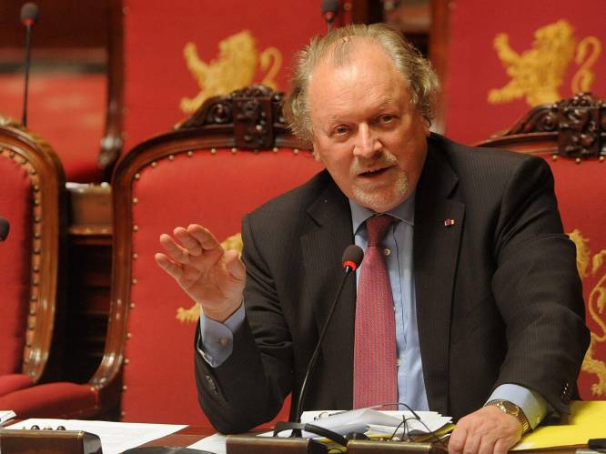 Oud-senator Vandenberghe legt uit waarom hij vindt dat hij recht heeft op pensioen hoger dan 7.813 euro