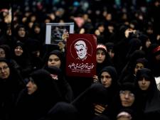 Le centre de Téhéran noir de monde en hommage au général Soleimani