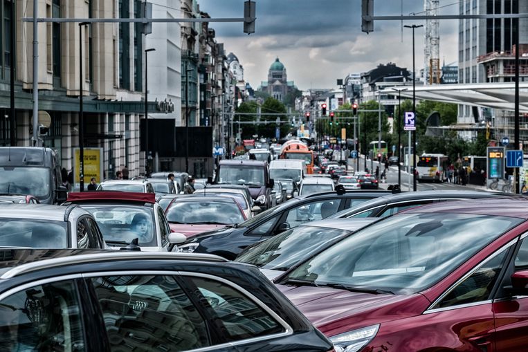 Files maken reistijd met de auto een derde langer | De Morgen