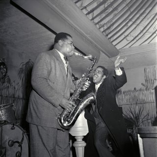 Jazz legends like Louis Armstrong and Duke Ellington performed in clubs on and around Rembrandtplein