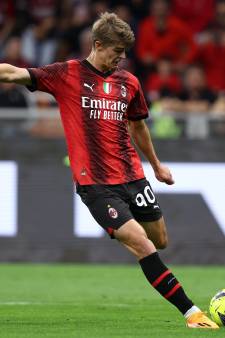 LIVE: Charles De Ketelaere voit un concurrent partir de l’AC Milan - Kanté pourrait rejoindre Benzema en Arabie saoudite
