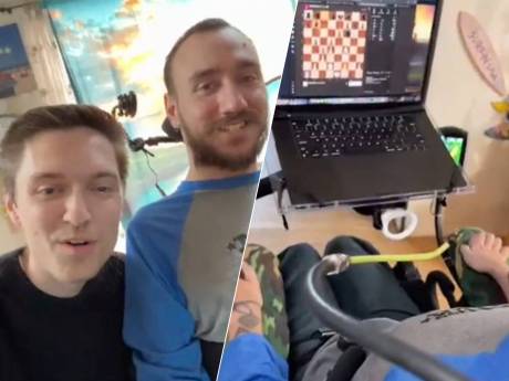 Video toont hoe Amerikaan met hersenimplantaat van bedrijf Elon Musk schaakspel bestuurt met gedachten 