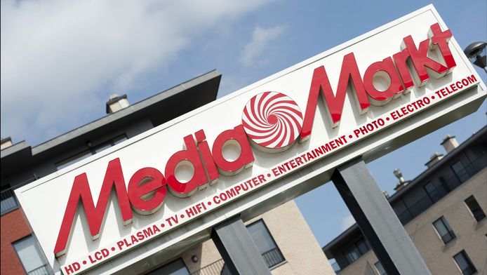 Man Koopt Televisie En Wint Reis Naar De Ruimte Bizar Hln Be