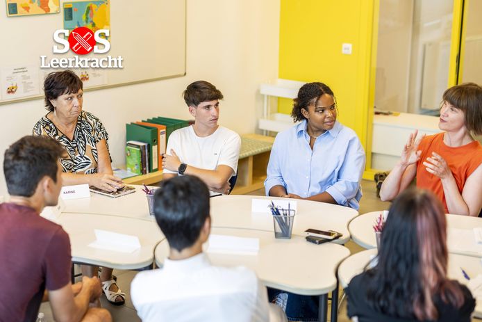Voor het dossier ‘SOS Leerkracht’ gaan vandaag 5 leerkrachten en 4 leerlingen met elkaar in gesprek.