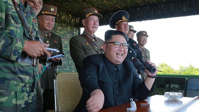 De troepen van Kim Jong-Un zijn volgens de beelden van de fotograaf helemaal niet klaar voor een oorlog.