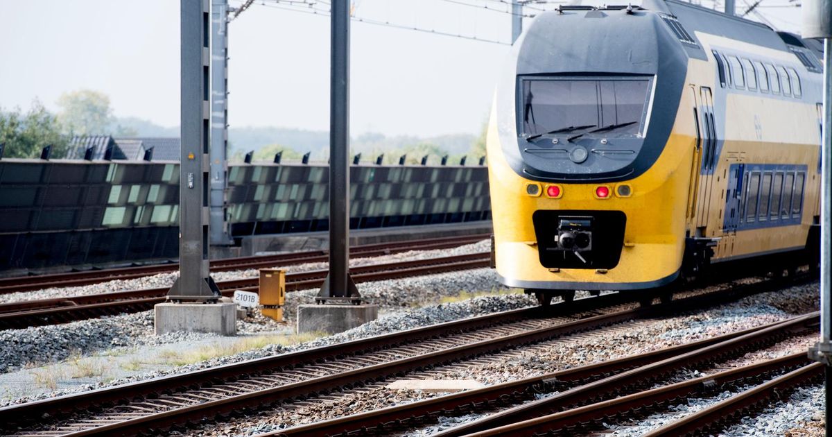 Hitte verlamt treinverkeer in heel Nederland