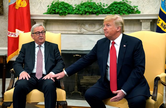 Jean-Claude Juncker naast Donald Trump.