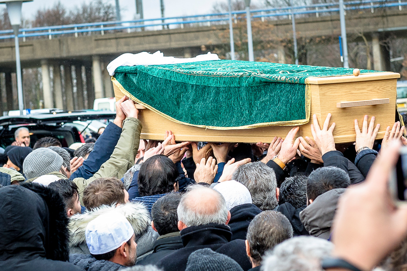 bekir-e-krijgt-in-hoger-beroep-20-jaar-cel-en-tbs-nu-w-l-voor-moord