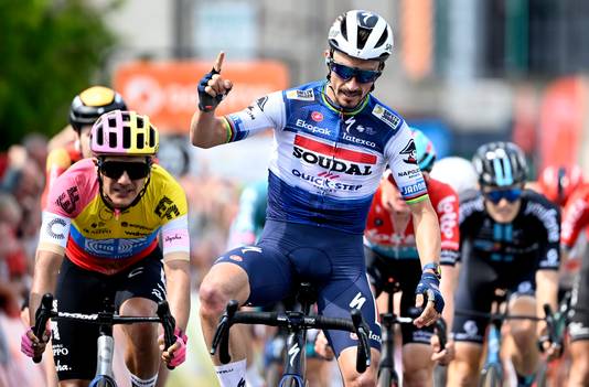 Alaphilippe triomfeert in Dauphiné, Kruijswijk loopt bekkenbreuk op en ...