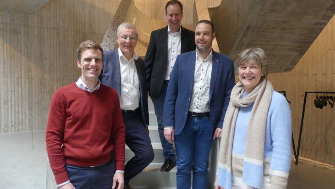 Medewerkers alle woonzorgcentra uitgenodigd op comedy-avond: “Extra bedanking voor hun inzet”