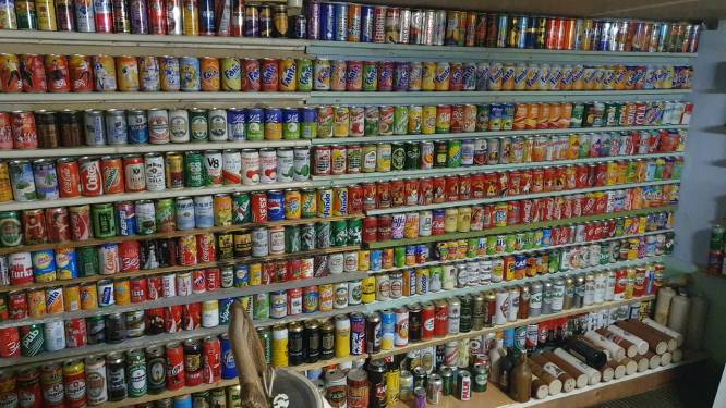 Lezers helpen lezers: grote collectie frisdankblikjes aangeboden