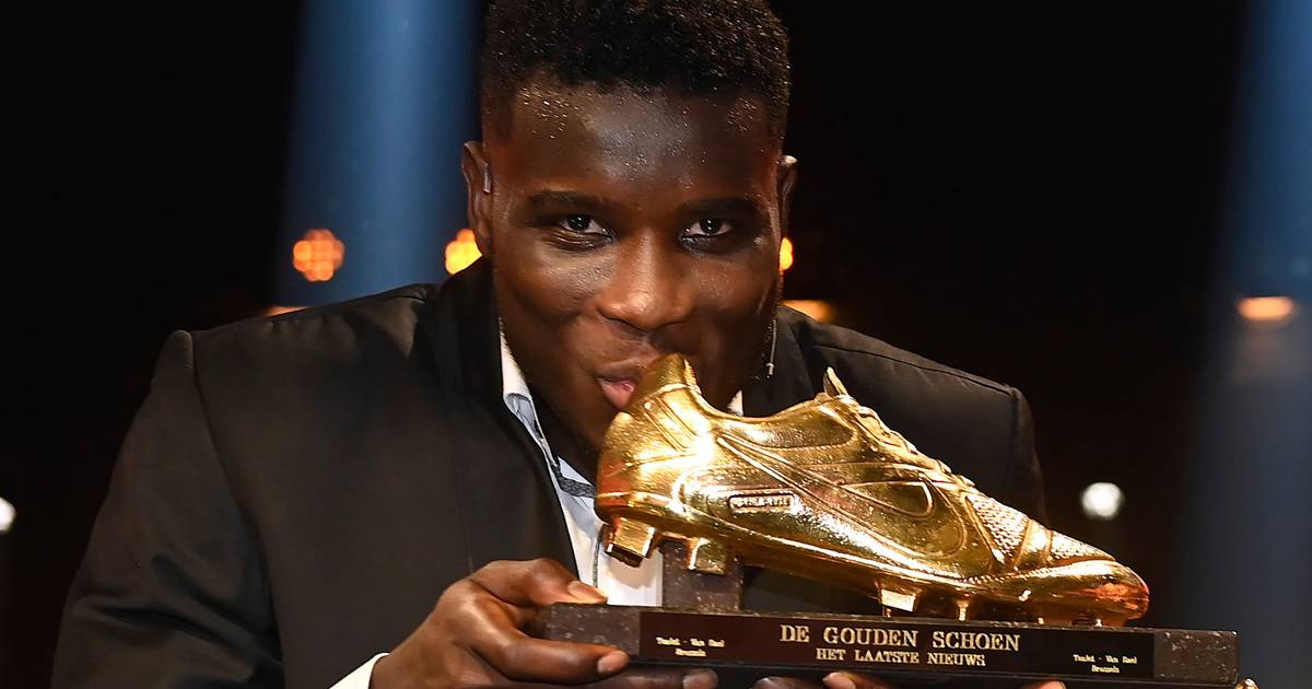 Boodschapper Kruiden ik zal sterk zijn Onuachu zet Brugse medefavorieten flinke hak en bezorgt Racing Genk eerste Gouden  Schoen in 20 jaar | De Gouden Schoen | hln.be