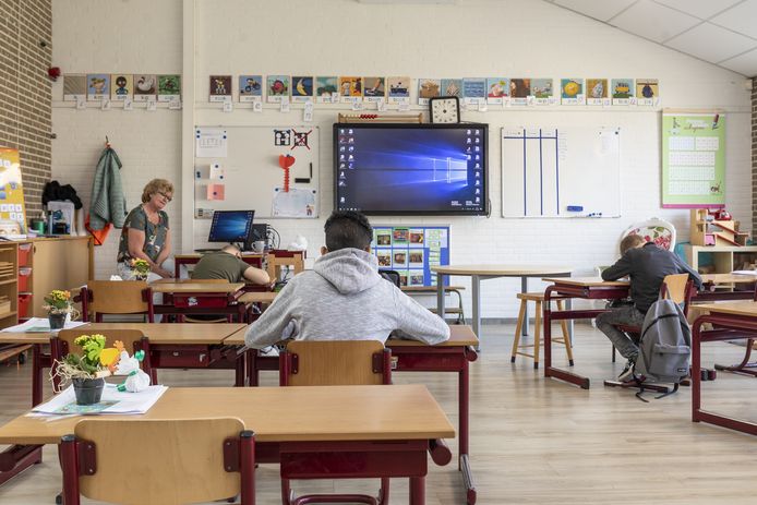 Basisschool De Welle ging in coronatijd speciaal open voor kinderen die thuis grote problemen hadden.