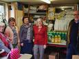 De vrijwilligsters onder leiding van hun voorzitster Odette, verrichten al jarenlang prachtig werk voor de minderbedeelden van Groot-Diest.