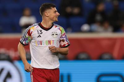 De retour de suspension pour propos racistes, Vanzeir a joué 23 minutes, un but et un assist pour