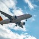 Vliegtuig geëvacueerd op luchthaven van Düsseldorf nadat wiel vlam vat