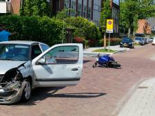 Scooterrijder zwaargewond na aanrijding met auto in Dordrecht