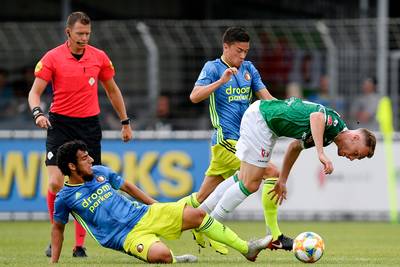 Feyenoord klopt FC Dordrecht bij rentree Berghuis
