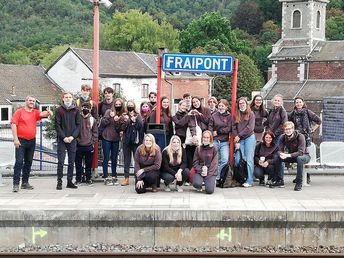 Zesdejaars Duffels SintNorbertusInstituut knappen Waalse schooltuin