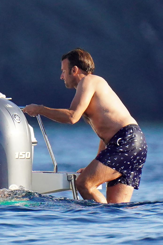 Emmanuel Macron en vacances les photos qui font grincer des dents