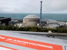 Des militants de Greenpeace s’introduisent sur le chantier d'un réacteur nucléaire en France