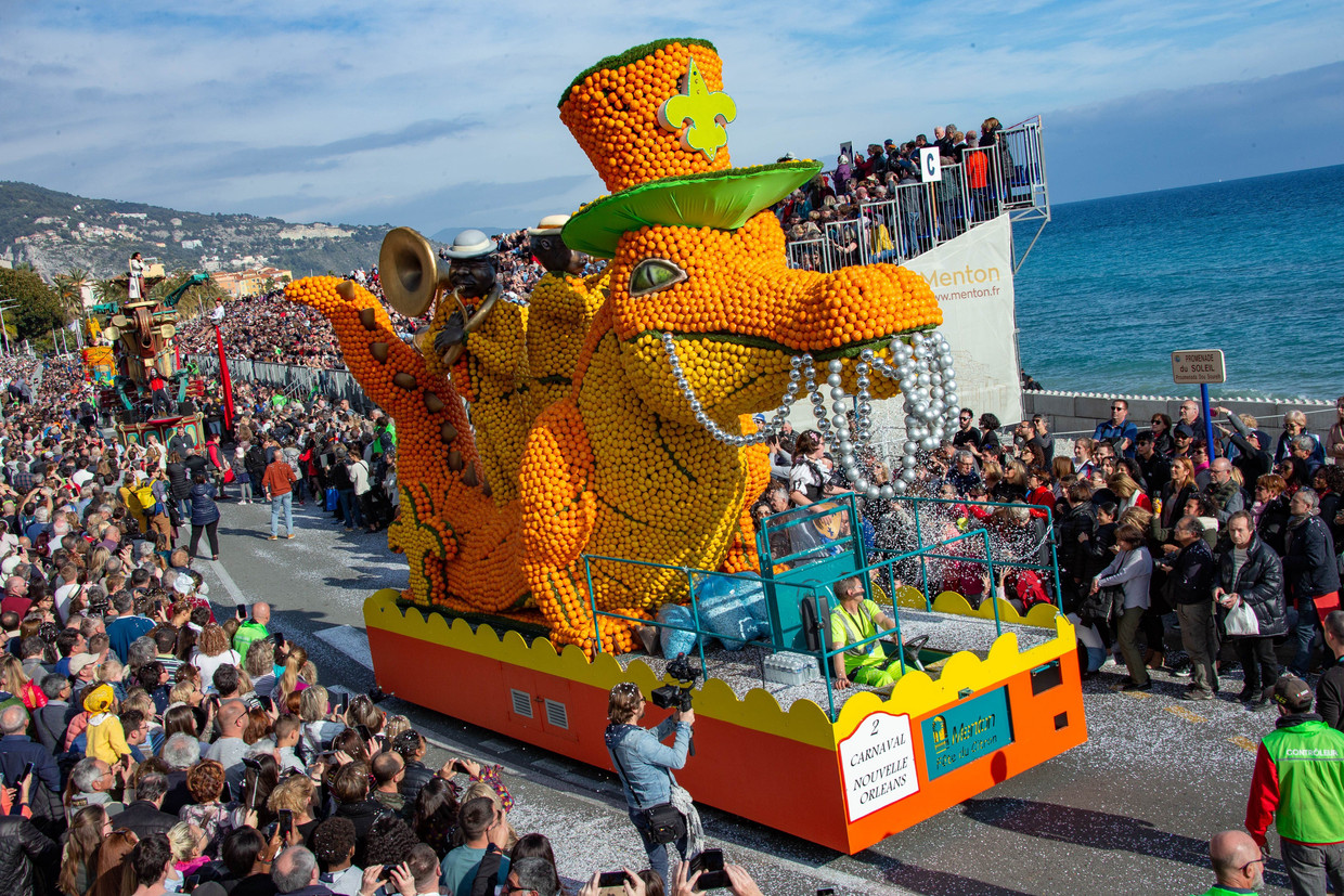 De laatste dagen van het citroenfeest in Menton (elk jaar in februari/maart) werden dit jaar afgelast vanwege de coronauitbraak. Beeld Photo News