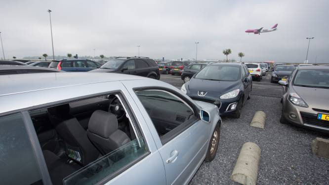 In drie minuten met wagen weg: mannen opgepakt voor autodiefstallen op luchthaven Charleroi