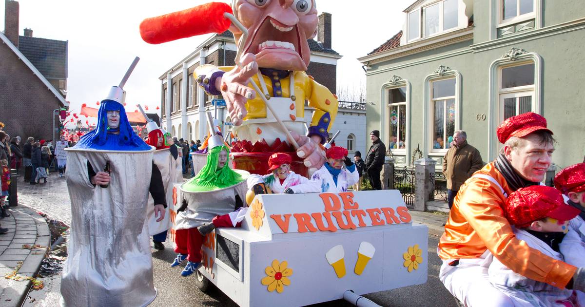 Lobith en Tolkamer trekken als eerste stekker uit carnavalsoptocht 2022: ‘Later kon niet’