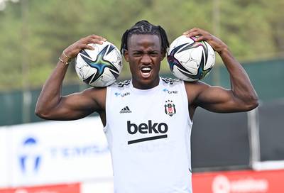 Première titularisation pour Michy Batshuayi qui s'impose avec le Besiktas