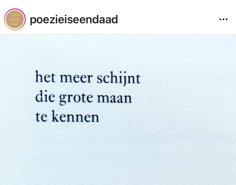 ‘Poëzie is een daad’ deelt gedichten uit als miniblikjes ijsthee in de supermarkt