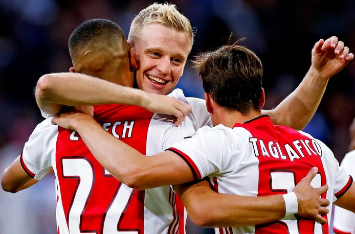 Donny van de Beek, Hakim Ziyech en Nicolás Tagliafico.