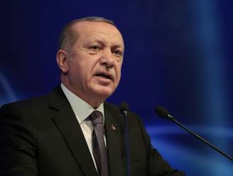 Turkse centrale bank trekt rentevoet flink op, tegen wens van Erdogan in