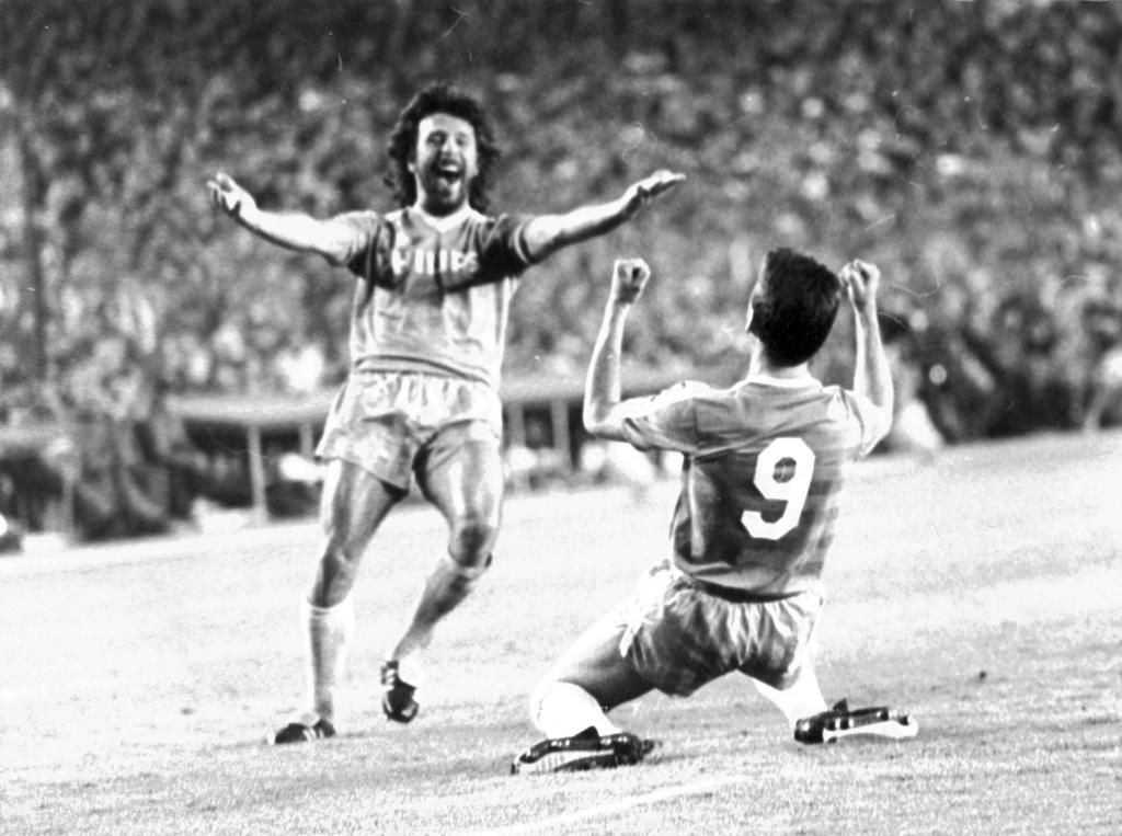 Precies 35 jaar na het grootste PSVsucces aller tijden zijn Linskens