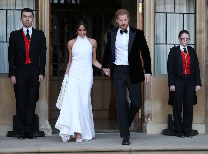 Meghan Markle in de jurk van Stella McCartney.