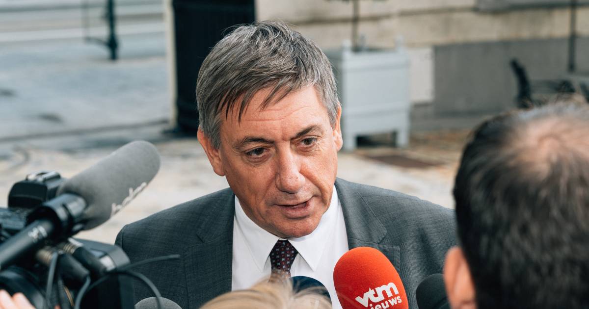 Welke partij mag als eerste een ministerportefeuille kiezen? En hoe werkt het systeem D'Hondt ...