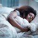 Onderzoek wijst uit: dít is de beste bedtijd voor je hart