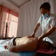 Het geheimzinnige verschil tussen een massage en een ‘massage-plus’