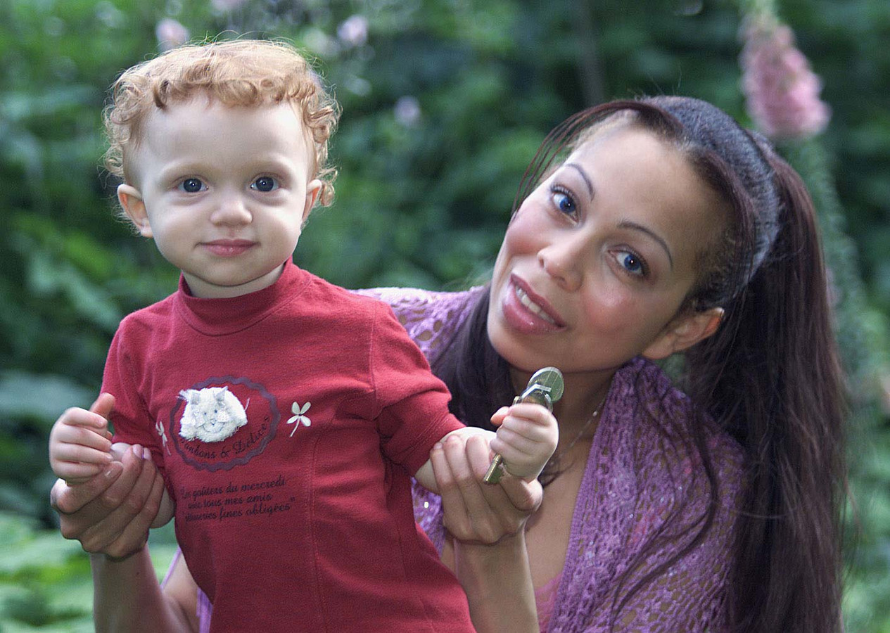 как называется внебрачный ребенок. сын джонни деппа 2022.