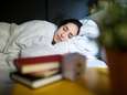 Dormir moins de 7h peut augmenter le risque d’être touché par la maladie d’Alzheimer