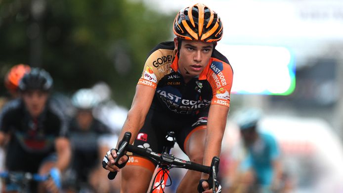 wout van aert start bij beloften  gieten veldrijden hlnbe