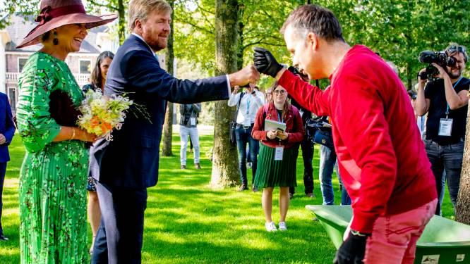 Koning en koningin een dagje ondergedompeld in trotse regio: ‘Je ziet dat Salland echt leeft’