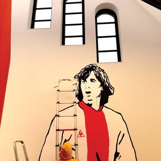 Photo book shows Johan Cruijff still appears everywhere in Amsterdam