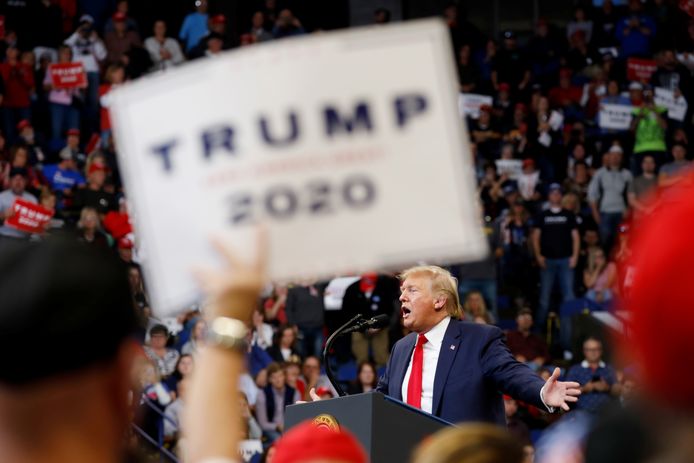 President Donald Trump tijdens een ‘Keep America Great’-rally in Lexington, Kentucky, gisteren.