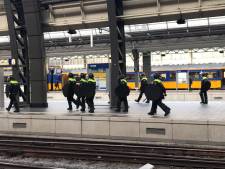 Supporters Willem II urenlang ingesloten op Amsterdam CS: ‘Behandeld als criminelen’