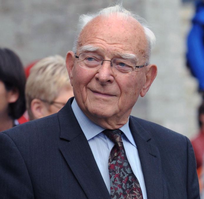 Deces De L Ancien Bourgmestre De Louvain Alfred Vansina Belgique 7sur7 Be