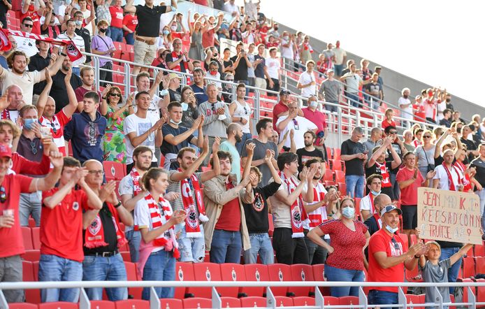 5.000 fans op de Bosuil zagen hoe Antwerp gelijkspeelde tegen Monaco