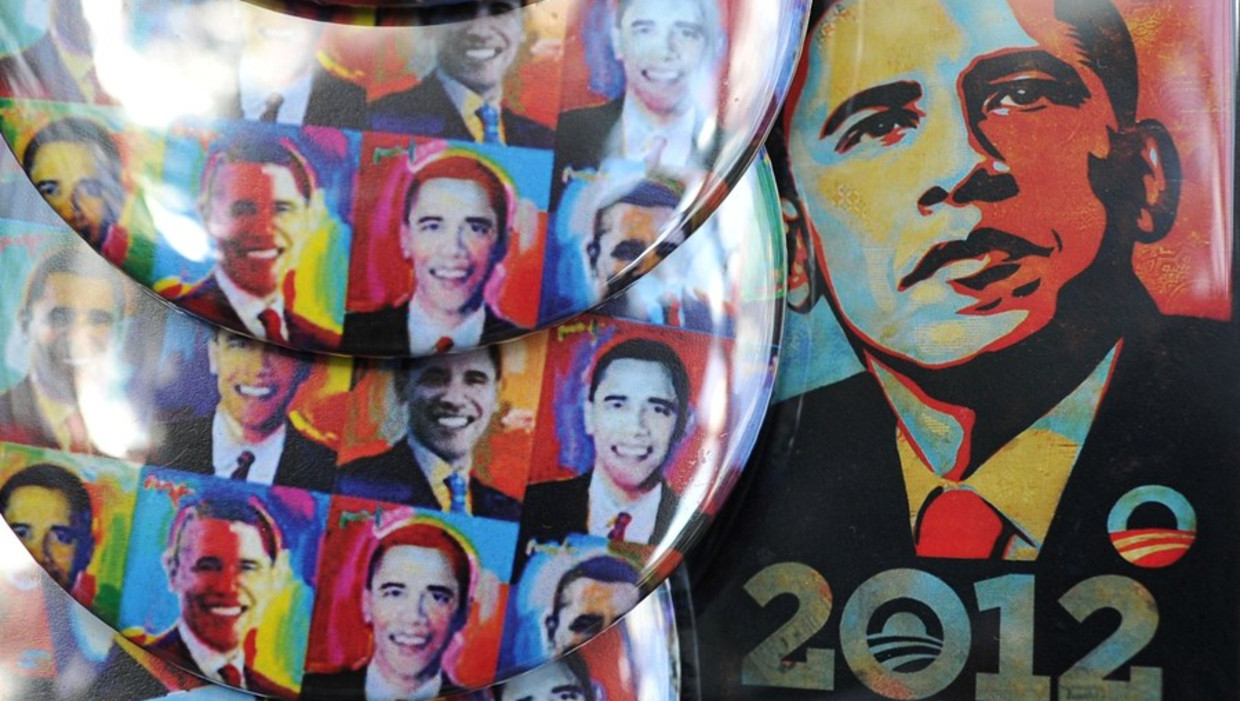 Campagne-artikelen voor Obama in een winkel in Charlotte, North Carolina. Beeld AFP