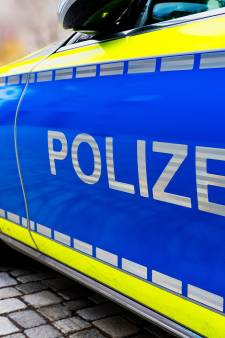 Un homme fonce sur un parking de l'aéroport de Cologne-Bonn, plusieurs blessés