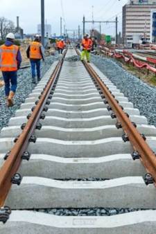 Dit weekend rijden er geen treinen, maar bussen tussen Den Haag, Delft en Schiedam
