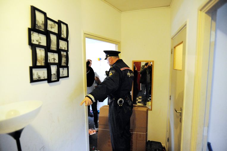 Ontruiming van een woning. Wanbetalers krijgen straks meer kans om hun schulden af te lossen. Beeld HH